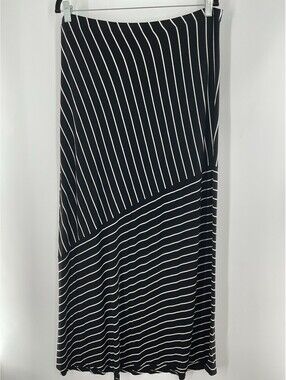 Matty M Women’s Striped Maxi Skirt Black And White 007